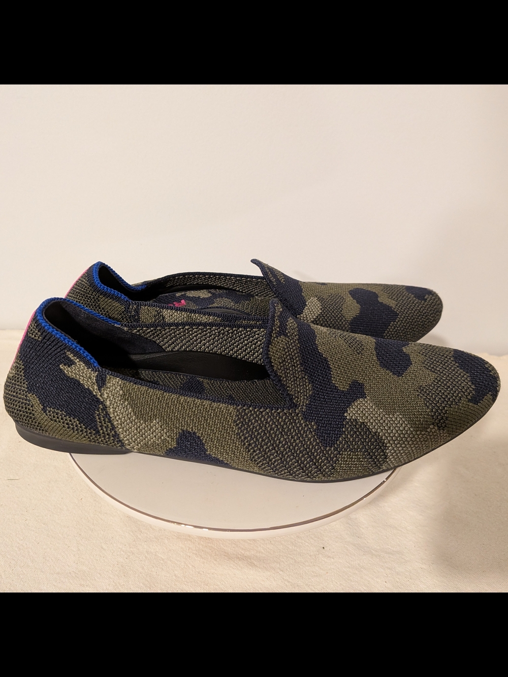 Rothys 'Almond Loafer' in Spruce Camo - Sz 6